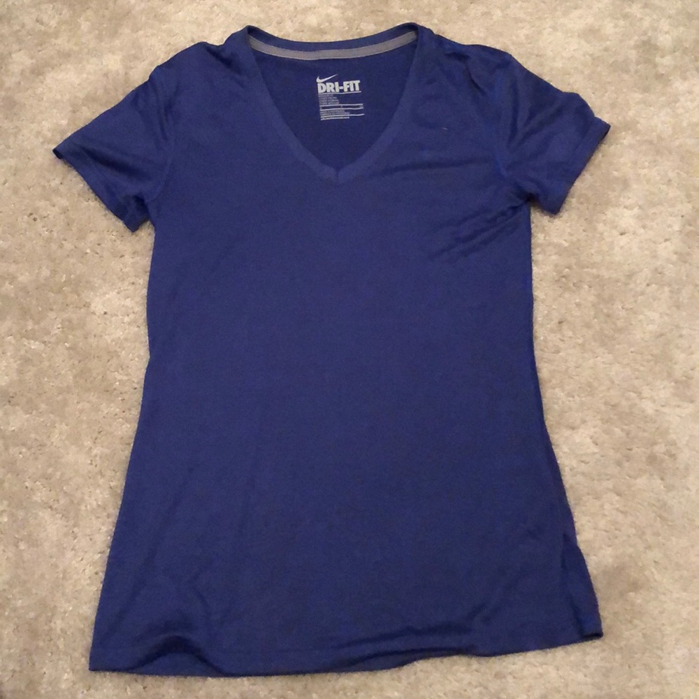 Nike t shirt